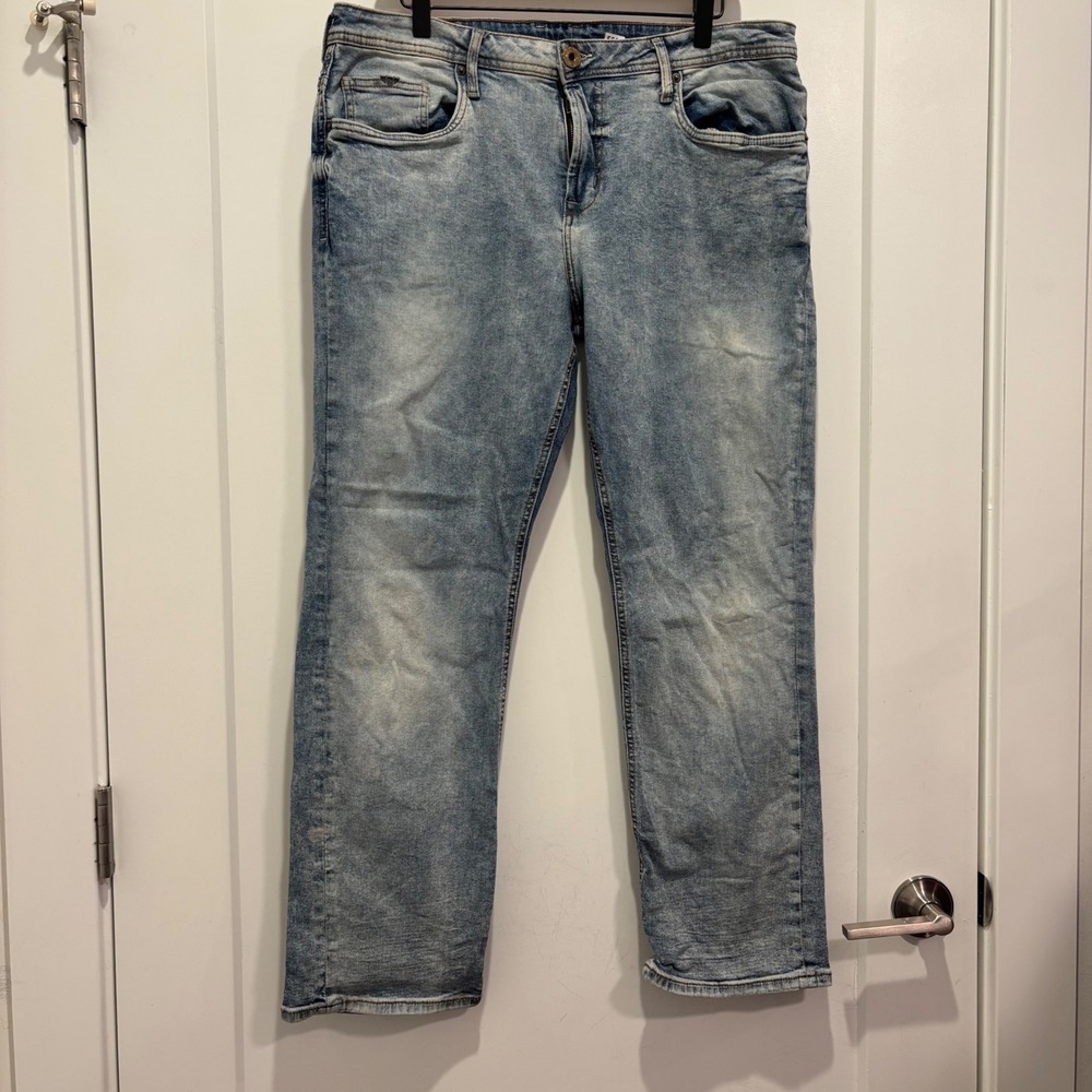 Buffalo David Bitton Mens Straight Leg Light Wash Jeans 36x30 Stretch Denim